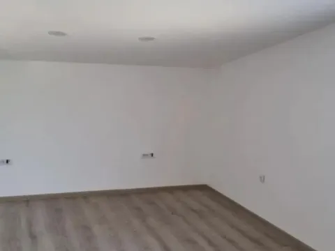 Prodaja, poslovni prostor, 203m², Kamenjar, Novi Sad Sve Podlokacije - image 6