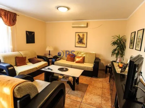 Prodaja, kuća, 300m², Bar, Crna Gora - image 14