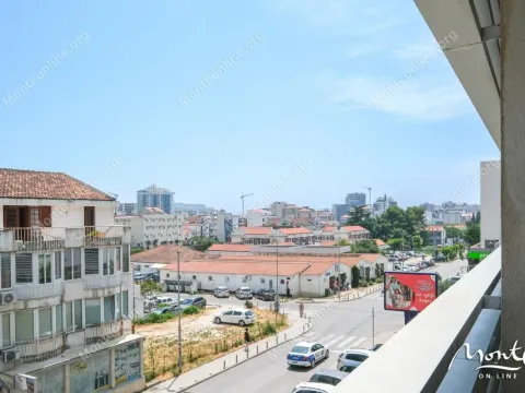 Prodaja, dvosoban stan, 85m², Budva, Crna Gora - image 16