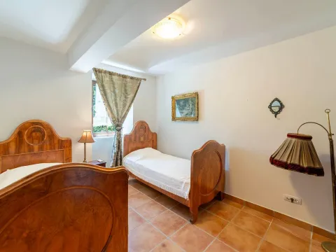 Sale, three bedroom apartment, 112m², Strp, Kotor - image 14