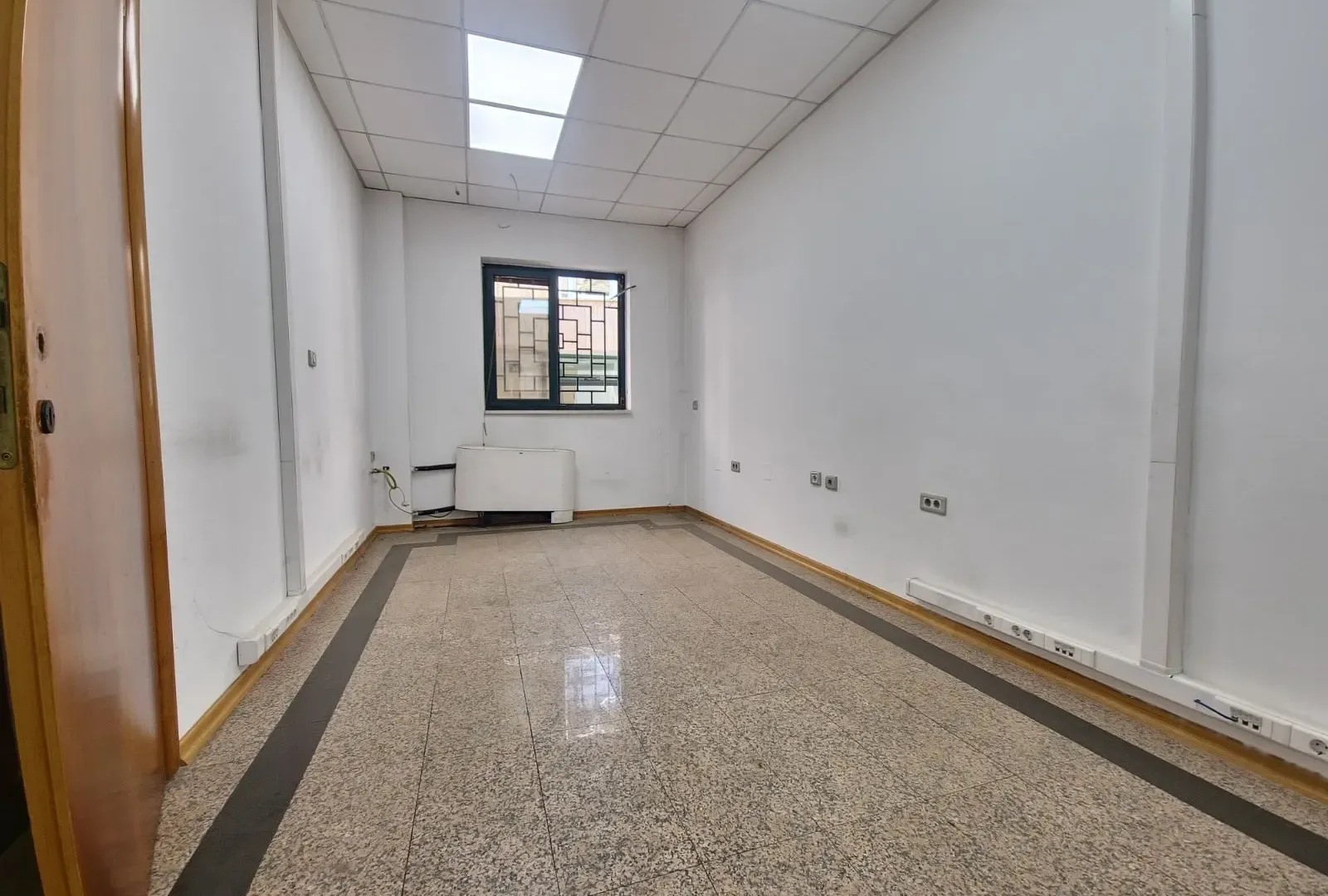 Sale, office space, 500m², Podgorica, Crna Gora