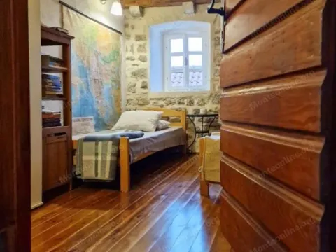 Prodaja, trosoban stan, 106m², Stari Grad, Herceg Novi - image 13