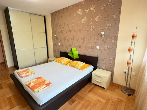 Rent, four bedroom apartment, 115m², Medijana, Niš - image 11