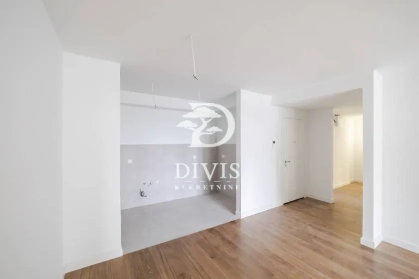 Prodaja, trosoban stan, 83m², Cerak Vinogradi, Beograd