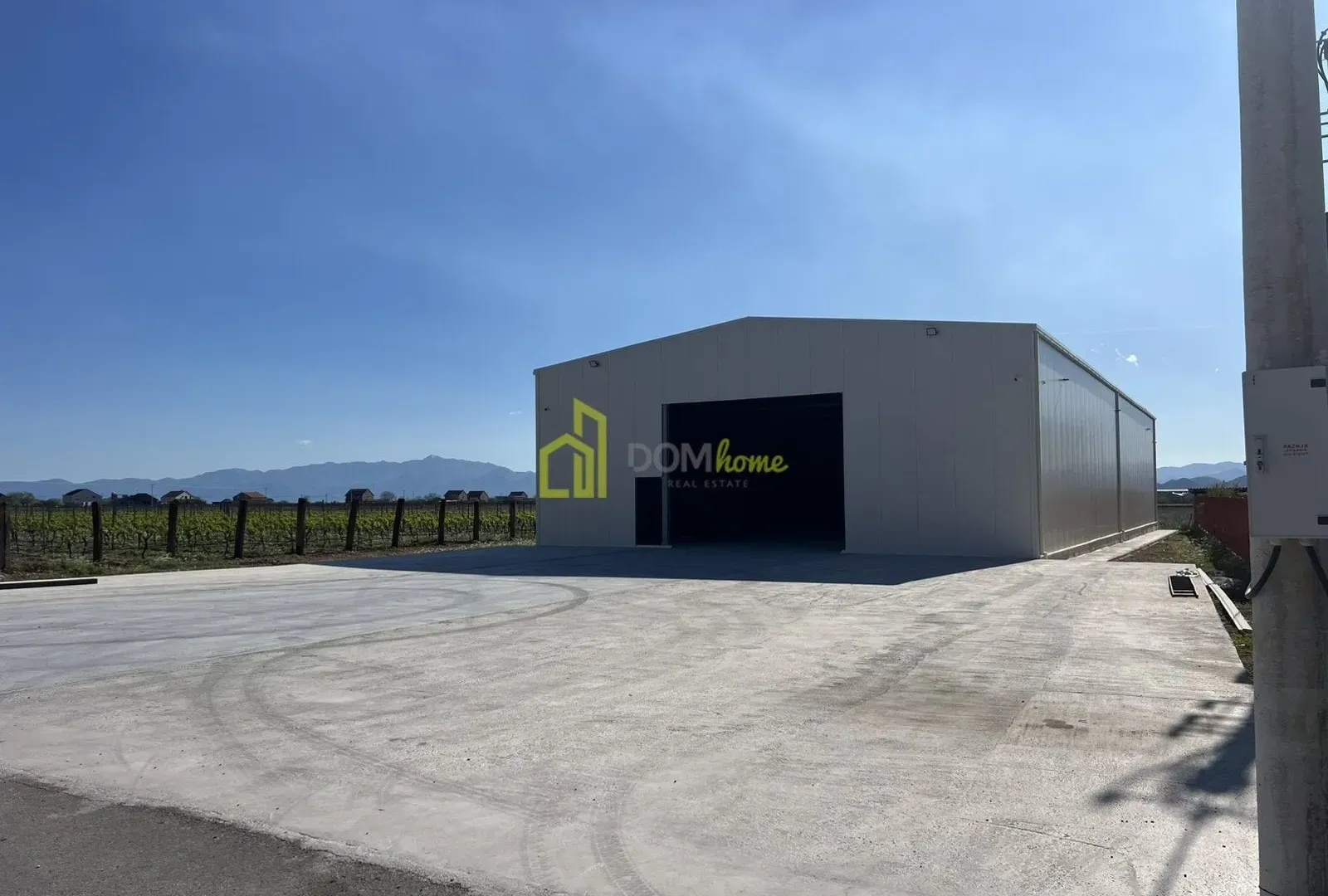 Rent, office space, 584m², Kuće Rakića, Podgorica