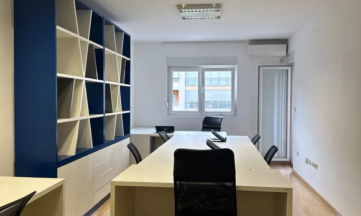 Rent, office space, 75m², Podgorica, Crna Gora