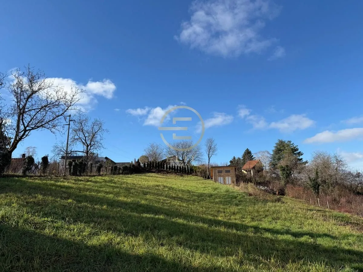 Sale, land lot, 1395m², Sremska Kamenica, Petrovaradin