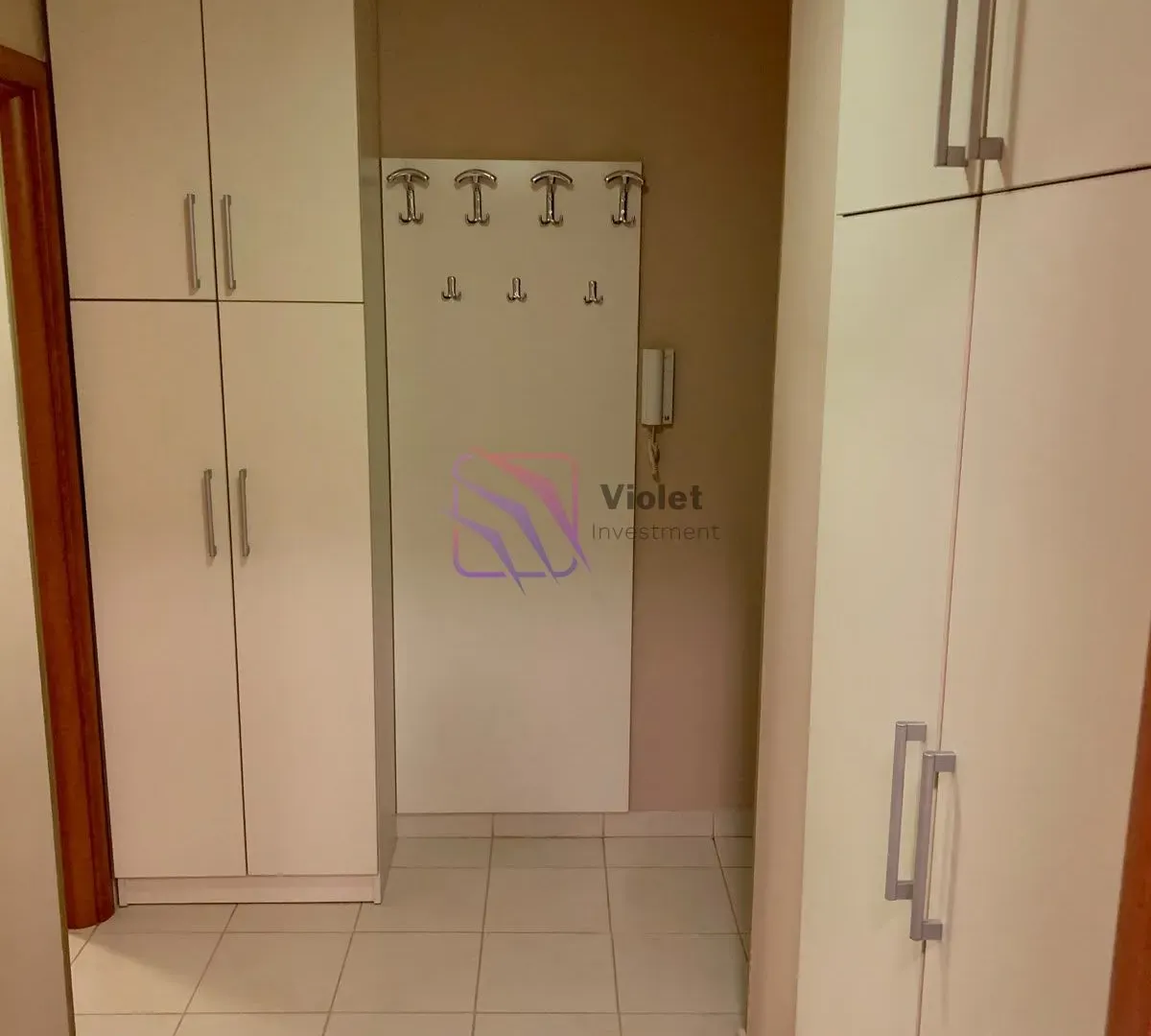 Izdavanje, jednosoban stan, 47m², Krivi Most, Podgorica