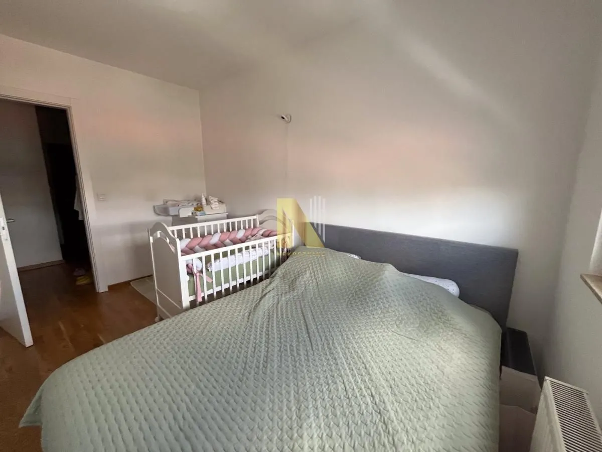 Prodaja, trosoban stan, 64m², Banatić, Novi Sad Sve Podlokacije