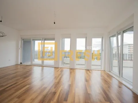 Prodaja, stan, 131m², City Kvart, Podgorica - image 4