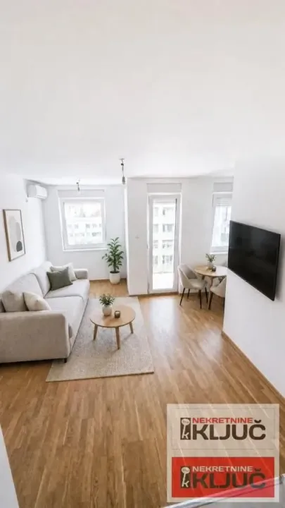 Rent, three bedroom apartment, 80m², Podbara, Novi Sad Sve Podlokacije