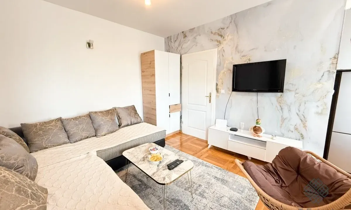 Prodaja, jednosoban stan, 41m², Stari Aerodrom, Podgorica