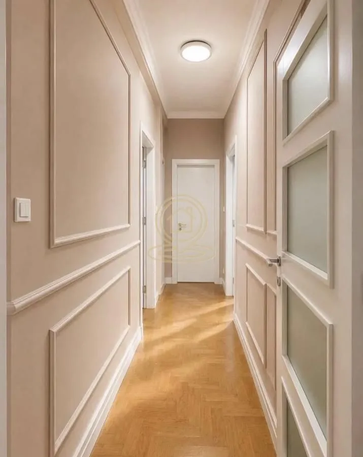 Izdavanje, četvorosoban stan, 91m², Savski Venac, Beograd