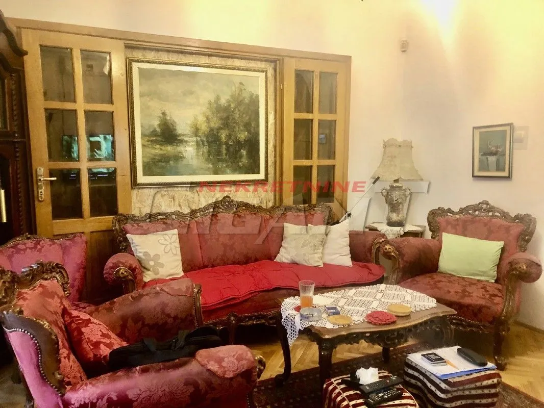 Prodaja, kuća, 210m², Lion, Zvezdara Sve Podlokacije