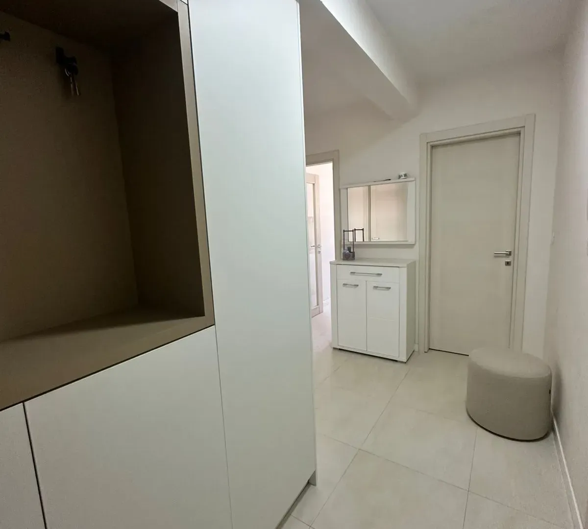 Rent, two bedroom apartment, 70m², Central Point, Podgorica