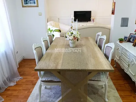 Kuća in Kovačićevo