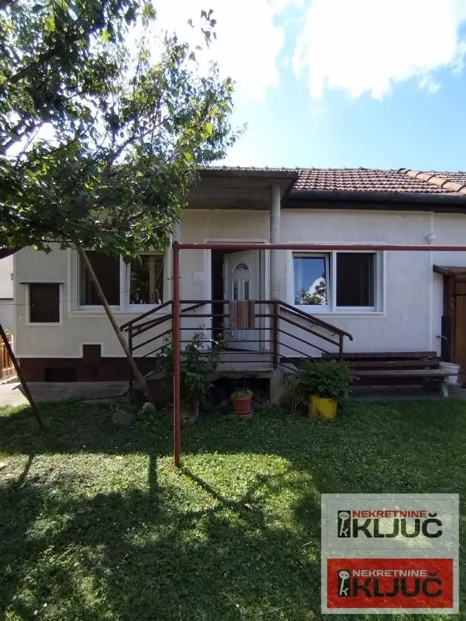 Prodaja, kuća, 148m², Futog, Novi Sad Sve Podlokacije