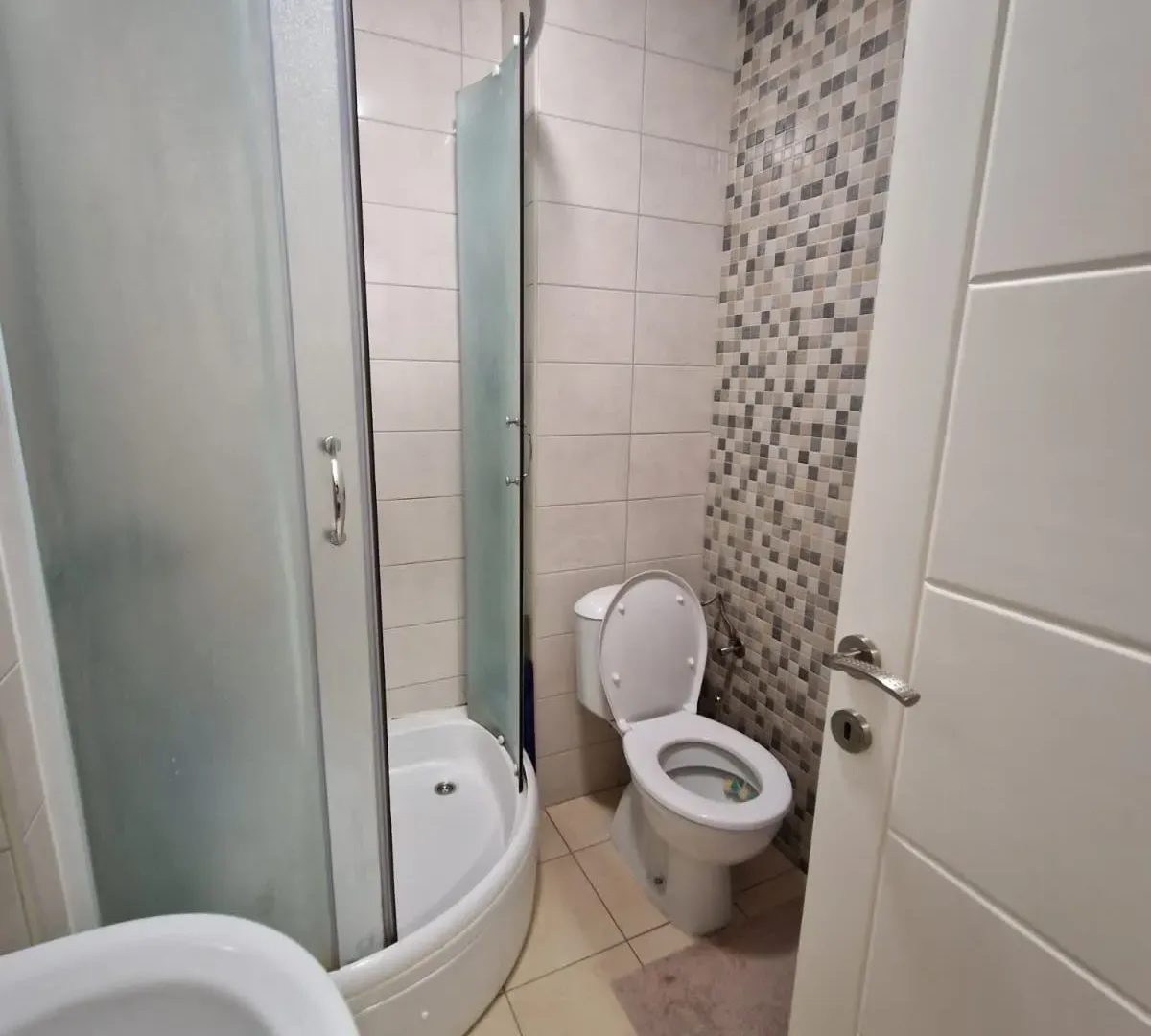 Rent, one bedroom apartment, 45m², Drač, Podgorica