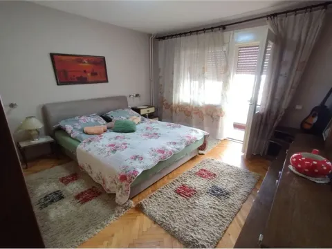 Izdavanje, dvosoban stan, 67m², Centar, Niš - image 3