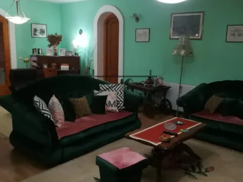 Prodaja, kuća, 250m², Novi Sad Sve Podlokacije, Novi Sad - image 2