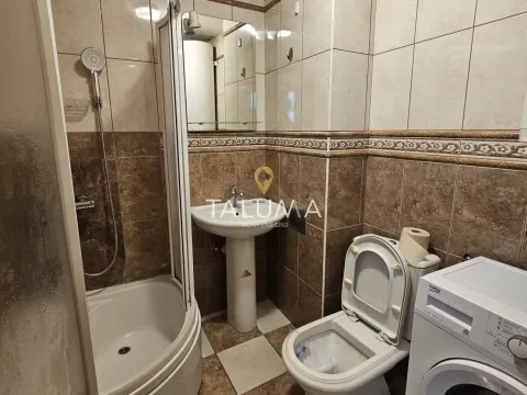 Izdavanje, dvosoban stan, 68m², Stari Aerodrom, Podgorica - image 8