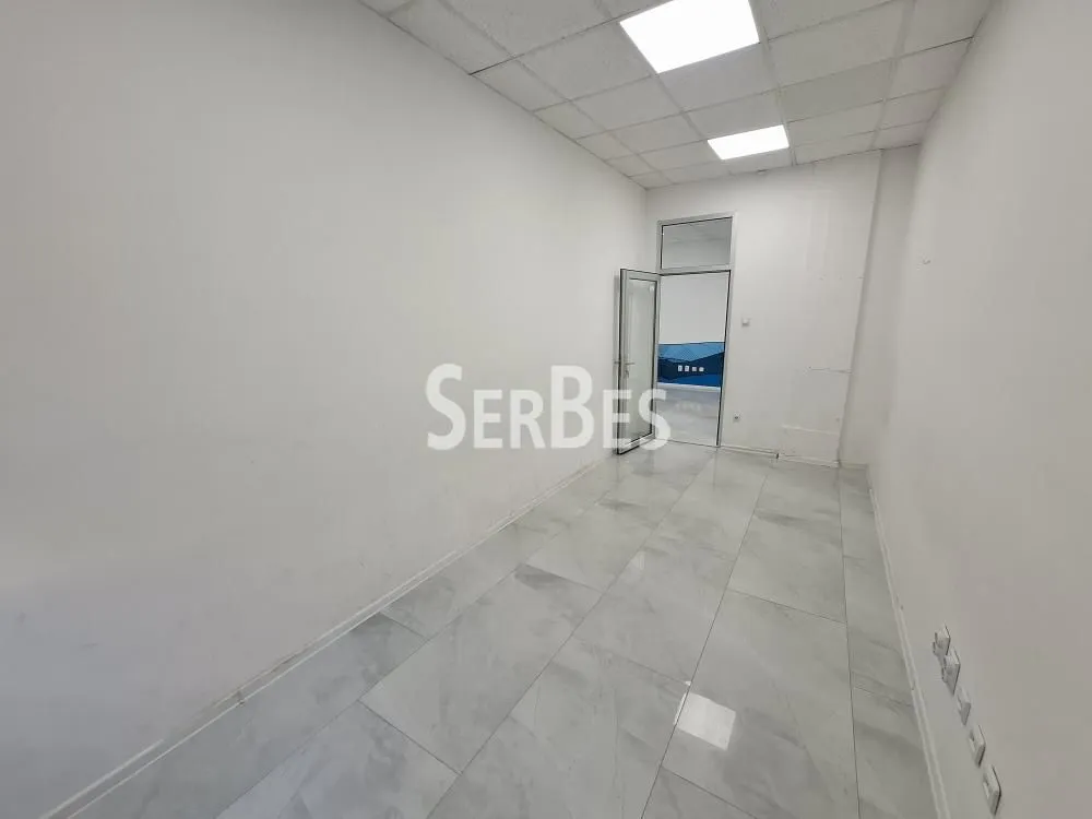 Rent, office space, 235m², Centar, Novi Sad