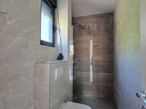 Sale, two bedroom apartment, 61m², Centar, Tivat - image 10