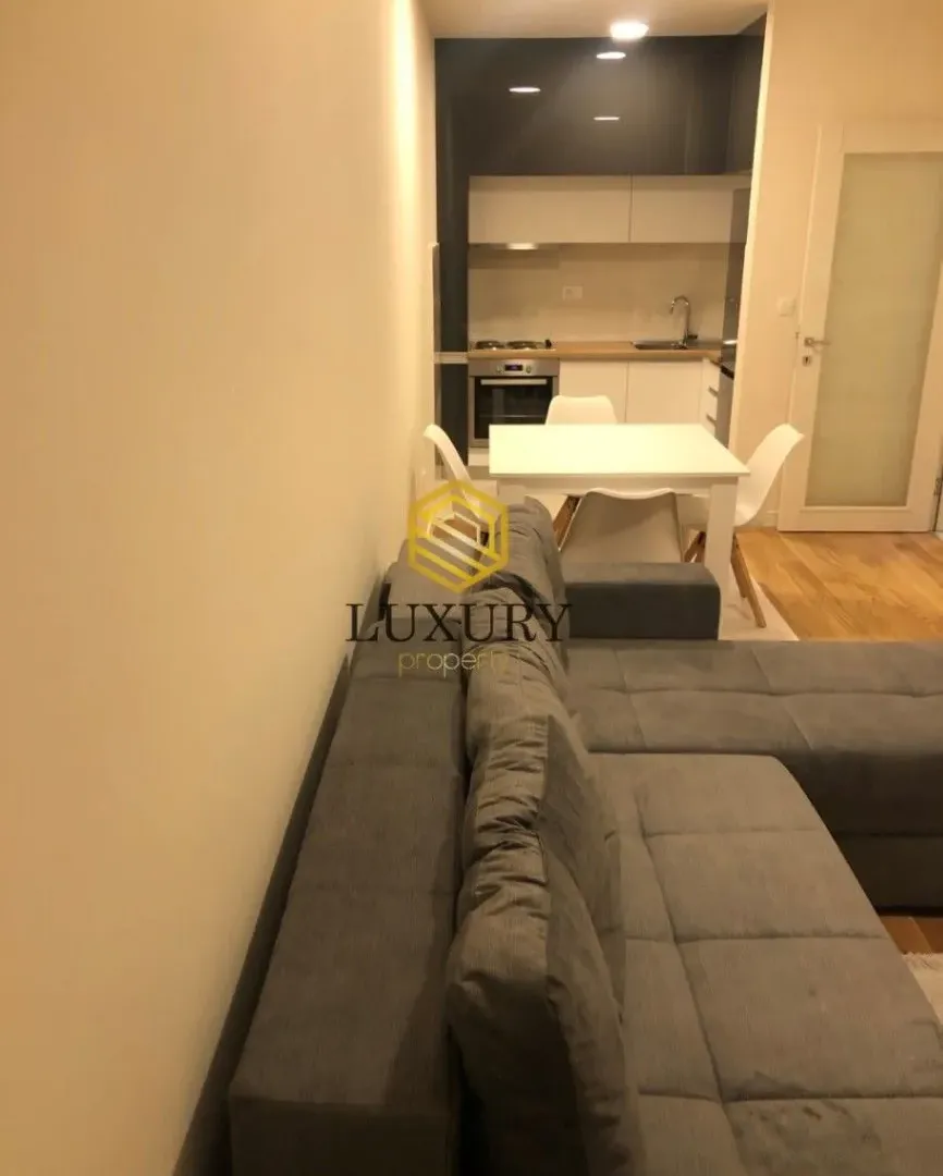 Rent, apartment, 47m², Central Point, Podgorica