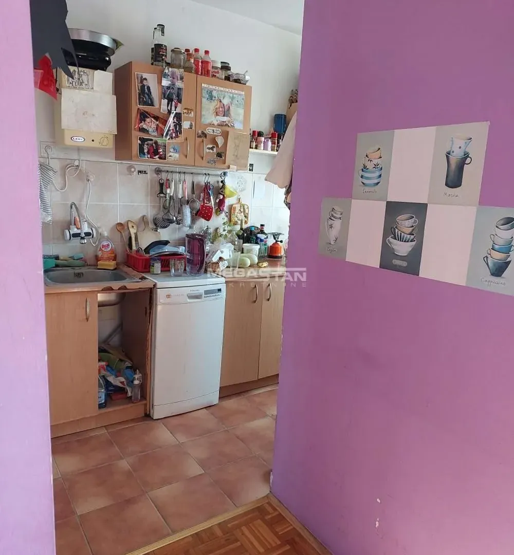 Sale, three bedroom apartment, 88m², Novi Beograd Blok 72, Novi Beograd Sve Podlokacije