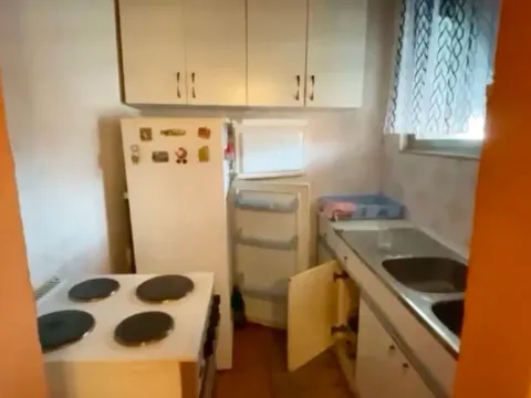 Izdavanje, jednosoban stan, 68m², Seljanovo, Tivat - image 9