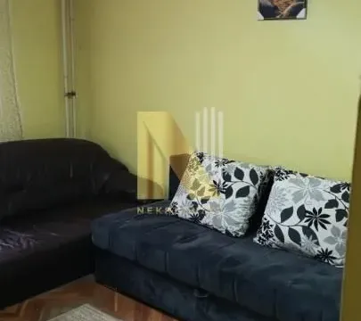 Izdavanje, garsonjera, 24m², Podbara, Novi Sad Sve Podlokacije - image 2