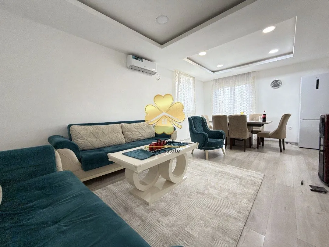 Izdavanje, kuća, 170m², Donji Kokoti, Podgorica