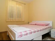 Izdavanje, jednosoban stan, 38m², Donja Lastva, Tivat - image 9