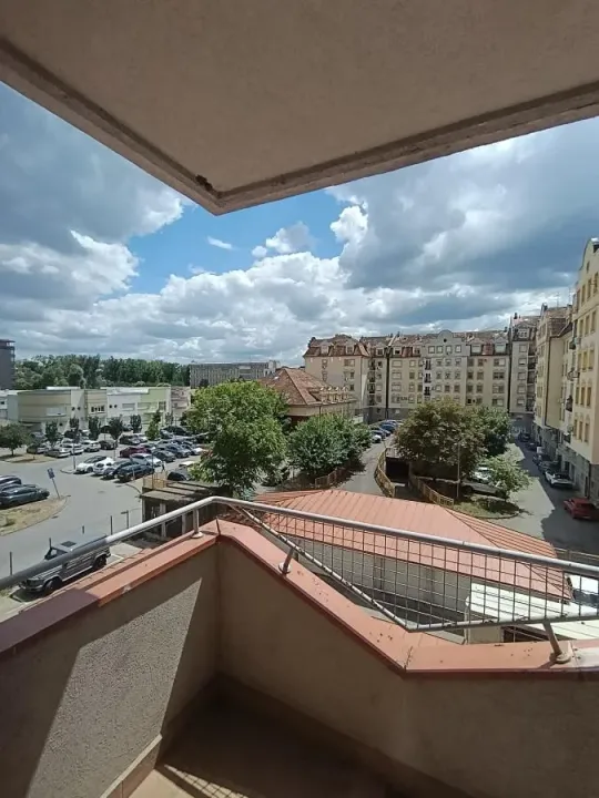 Sale, studio apartment, 32m², Centar, Novi Sad