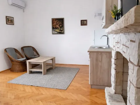 Sale, one bedroom apartment, 53m², Centar, Tivat - image 4