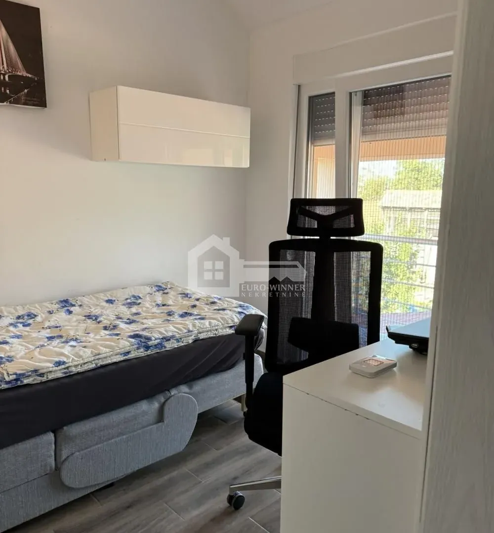 Sale, house, 191m², Ašanja, Pećinci
