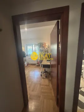 Prodaja, četvorosoban stan, 93m², Višnjička Banja, Palilula Sve Podlokacije - image 9