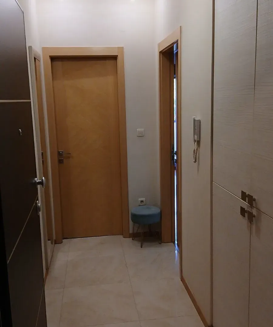 Rent, one bedroom apartment, 50m², Preko Morače, Podgorica