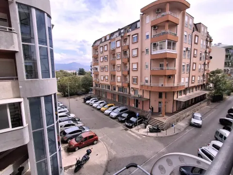 Rent, apartment, 71m², Krivi Most, Podgorica - image 14