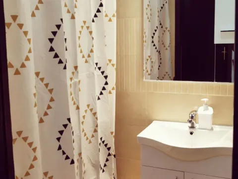 Rent, one bedroom apartment, 59m², Blok 5, Podgorica - image 9