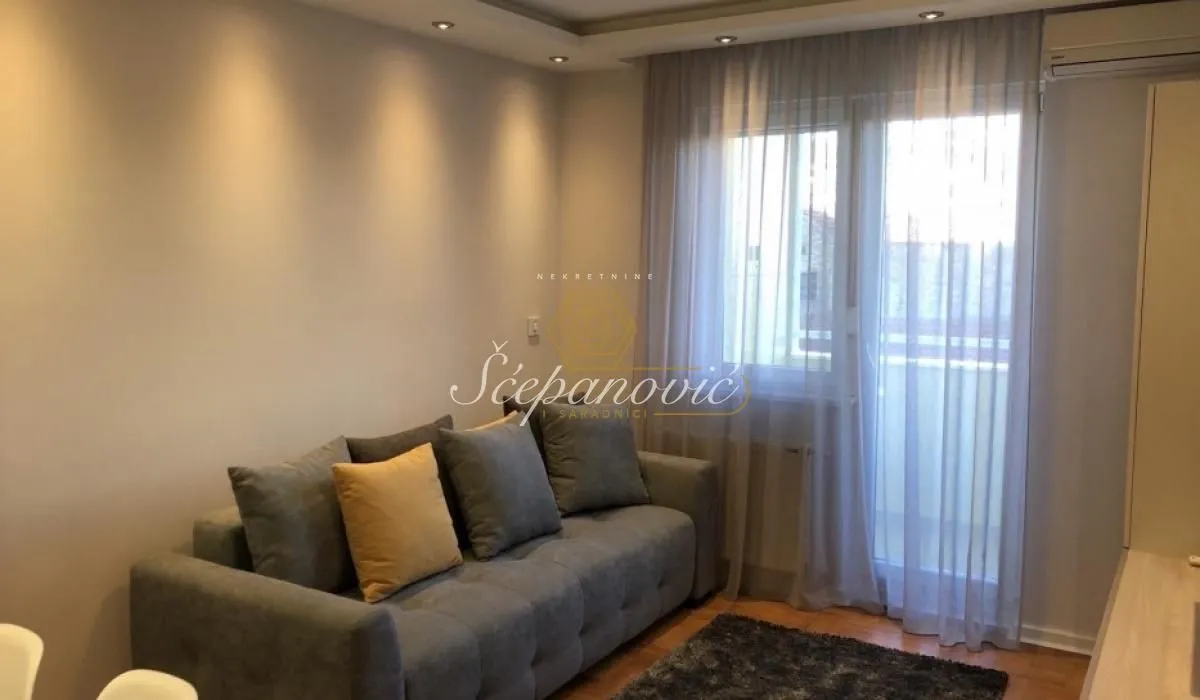 Rent, apartment, 31m², Grbavica, Novi Sad Sve Podlokacije