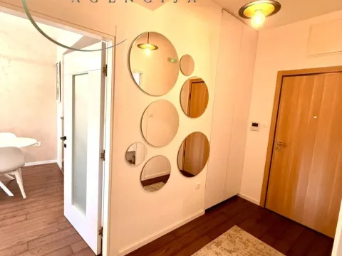 Rent, two bedroom apartment, 72m², Preko Morače, Podgorica - image 5