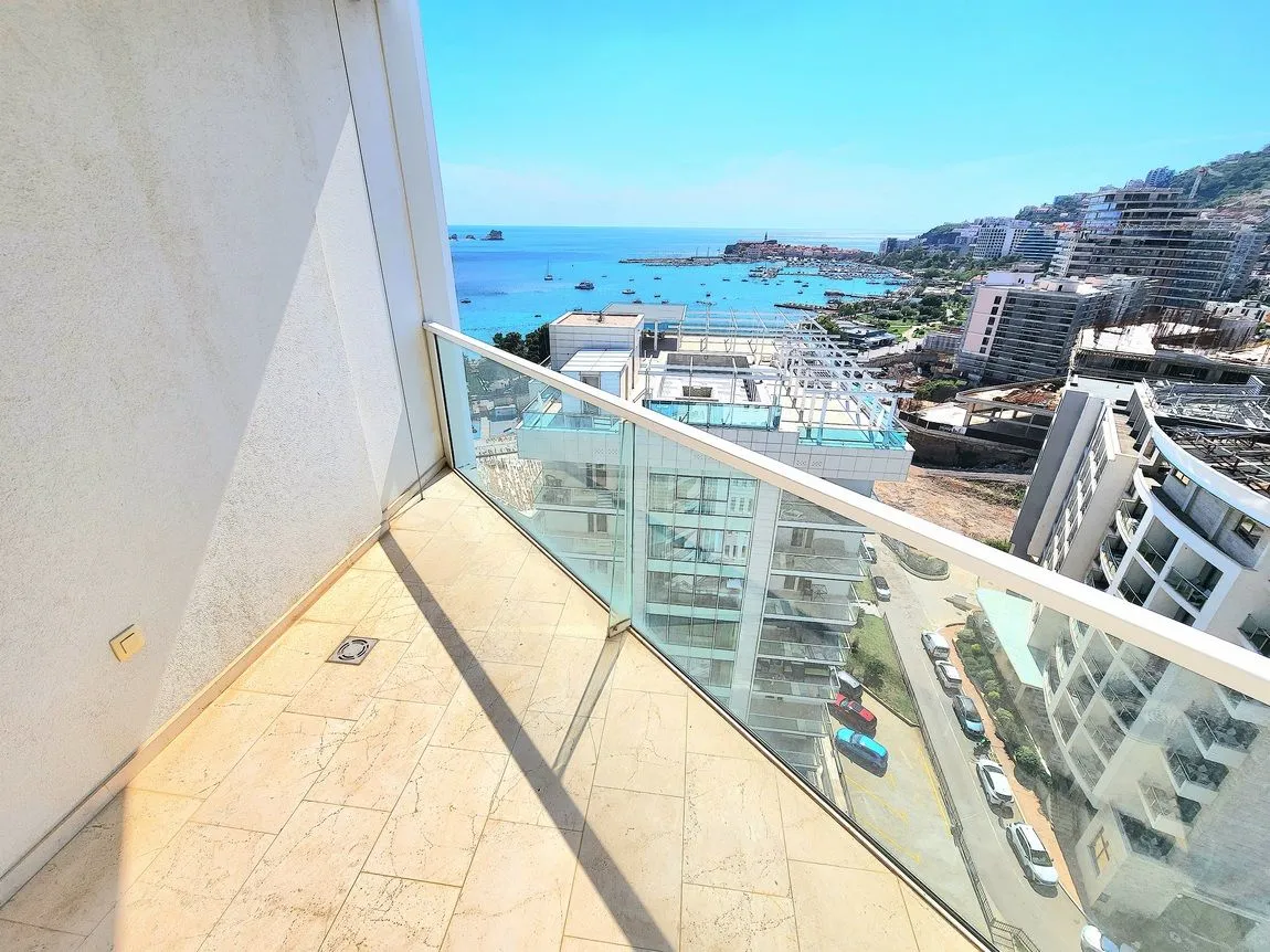 Sale, two bedroom apartment, 104m², Centar, Budva
