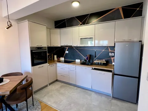 Rent, two bedroom apartment, 58m², Stara Varoš, Podgorica - image 5