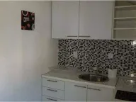 Rent, two bedroom apartment, 70m², Budva, Crna Gora - image 12