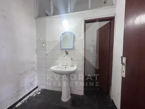 Rent, office space, 144m², Zabjelo, Podgorica - image 13