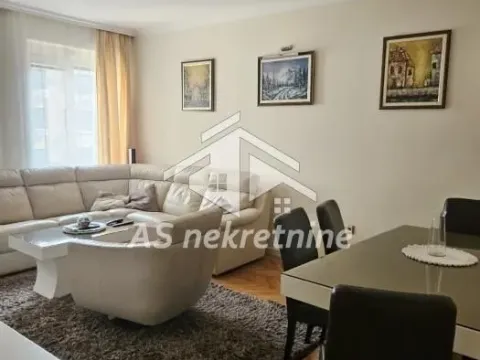 Izdavanje, četvorosoban stan, 86m², Savski Venac, Beograd - image 4
