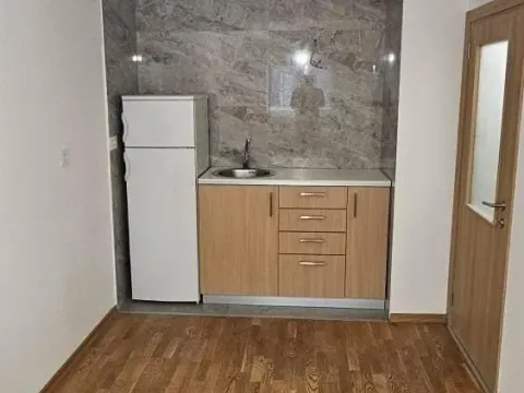 Prodaja, četvorosoban stan, 33m², Zabjelo, Podgorica - image 3