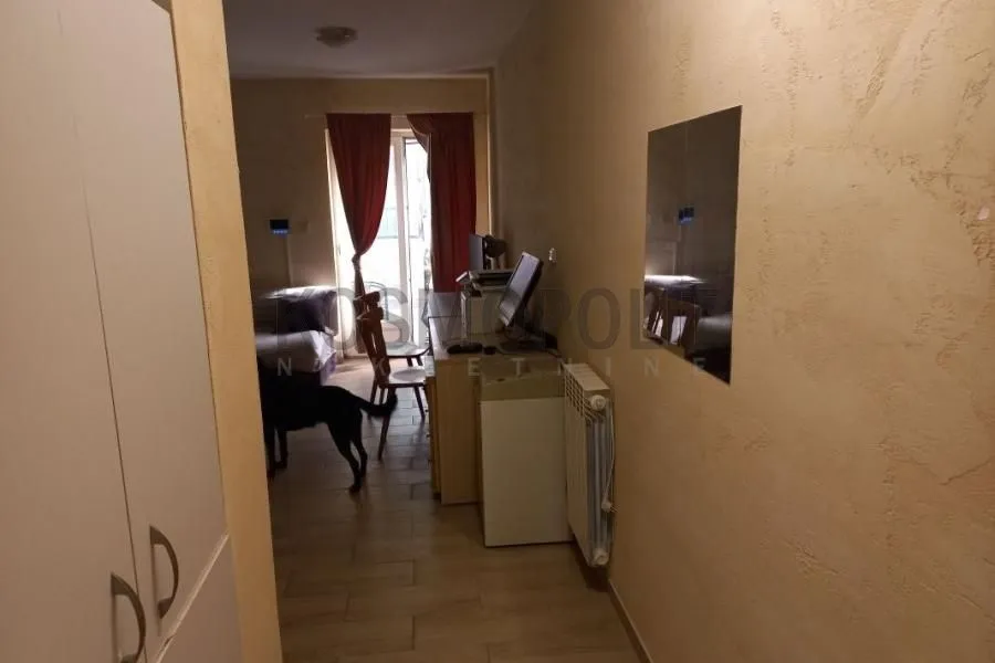 Prodaja, dvosoban stan, 61m², Olimp, Zvezdara Sve Podlokacije