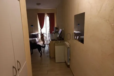 Prodaja, dvosoban stan, 61m², Olimp, Zvezdara Sve Podlokacije - image 4